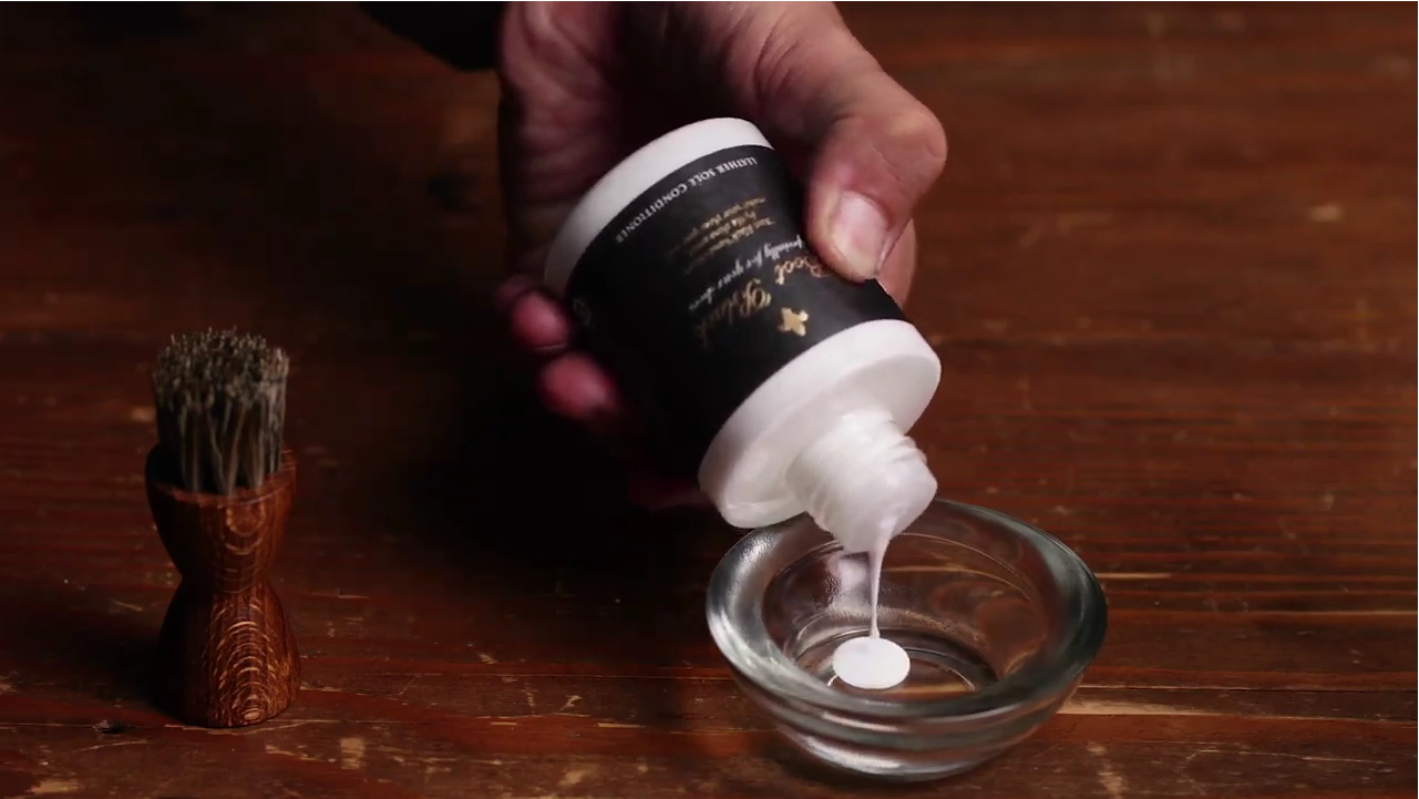 Leather Sole Conditioner – Deep Nourishment for Lasting Flexibility