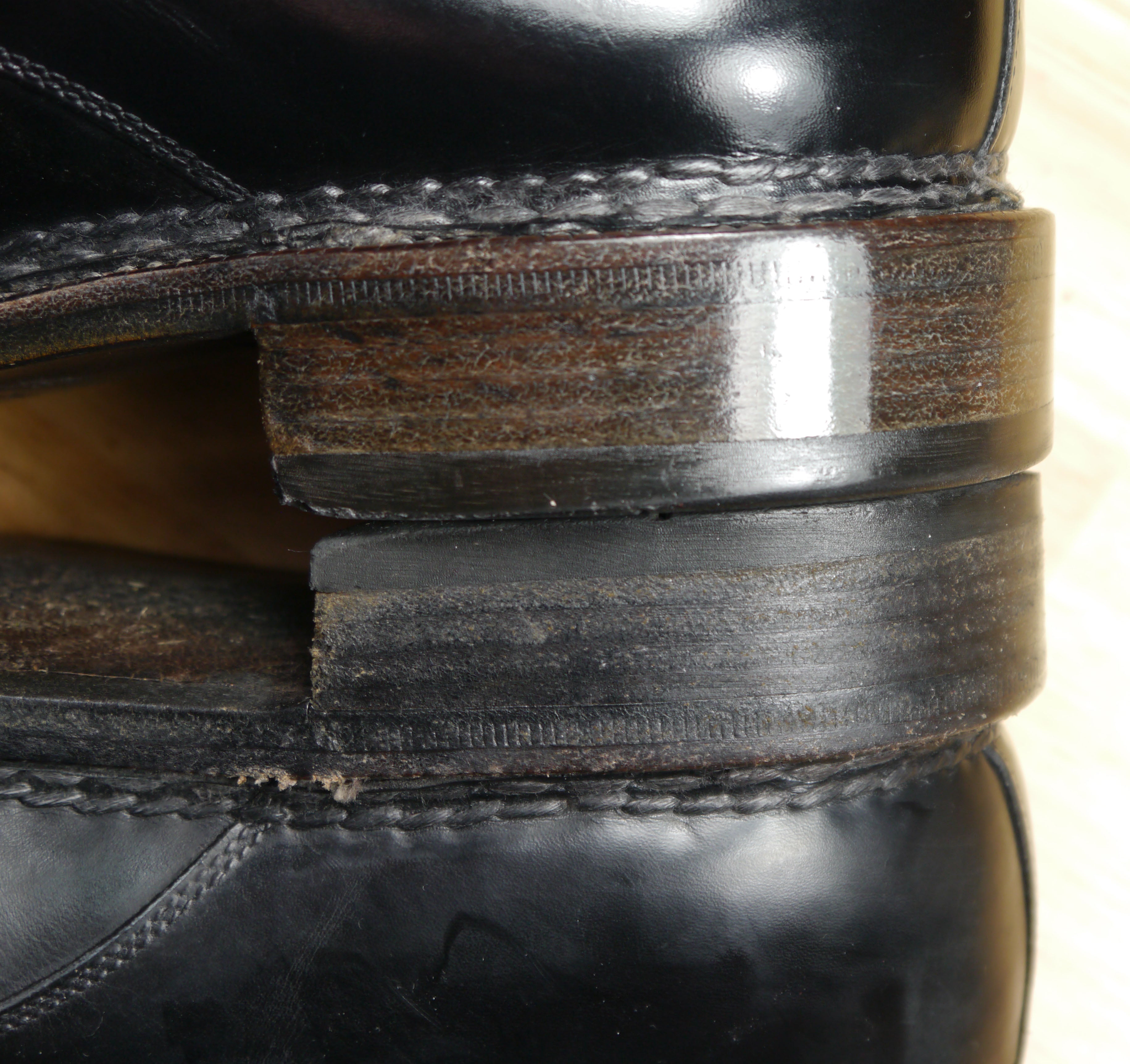 Edge Crayon - Seal & Shine for Leather Soles and Heels